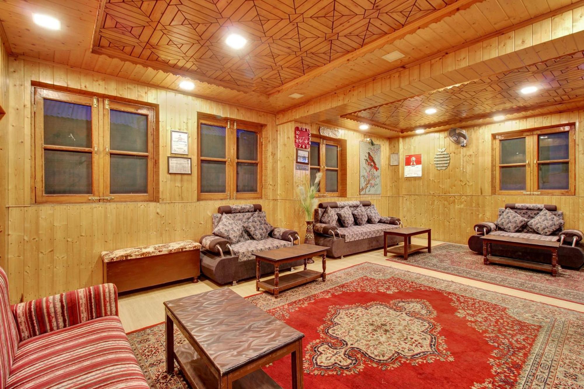 Hotel Ab-I-Hayat Srīnagar Buitenkant foto
